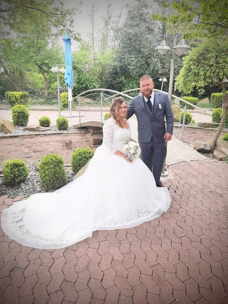 Brautpaar Real Bride
